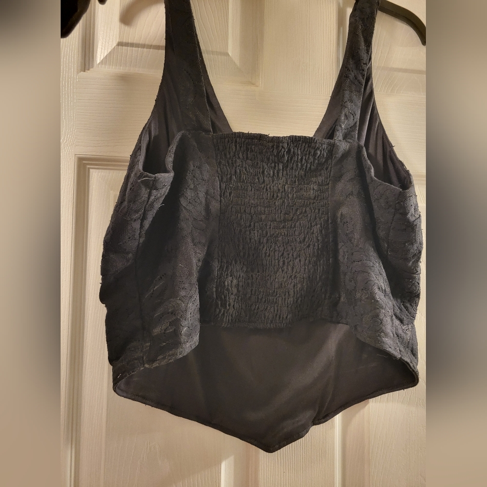 Torrid Black Lace V-Neck Top - Picture 5 of 5